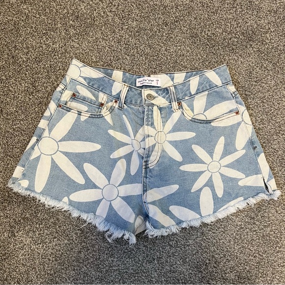 Vanilla Star Pants - Vanilla Star Daisy Jean Shorts Size 3